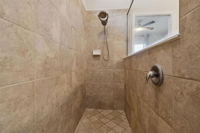 5340 FALLEN LEAF DRIVE, Riverview, FL 33578