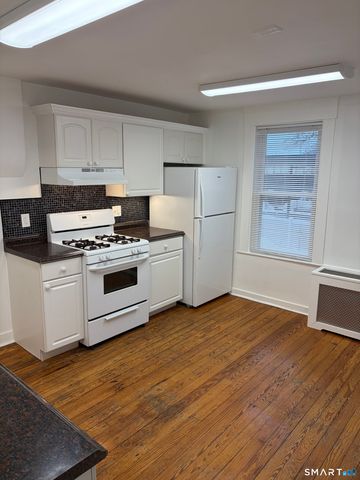 973 State Street 1, New Haven, CT 06511