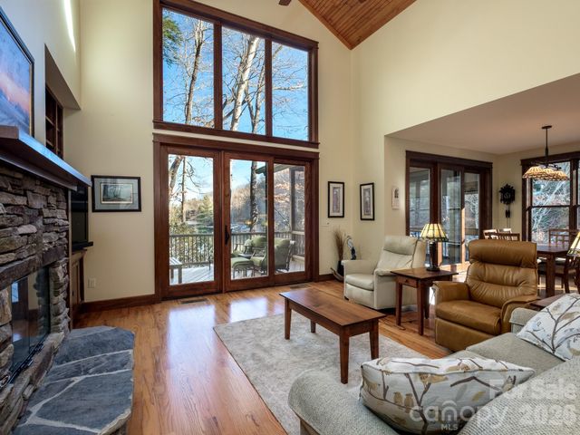 455 Ticoa Park Drive 50A, Brevard, NC 28712