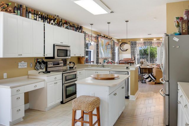 2070 Chagall Circle, West Palm Beach, FL 33409