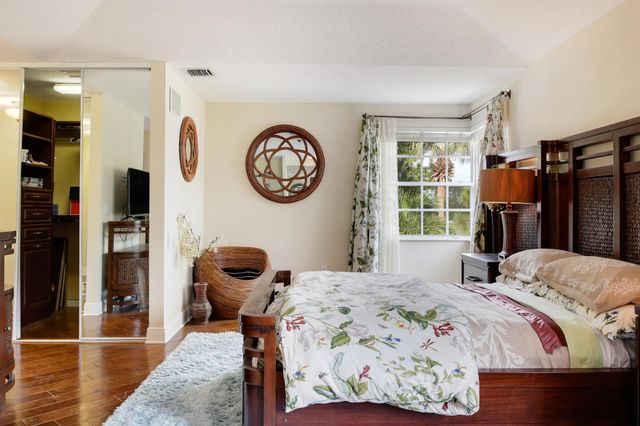 2070 Chagall Circle, West Palm Beach, FL 33409