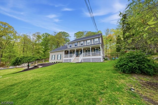 71 Chincopee Rd, Jefferson Twp., NJ 07849