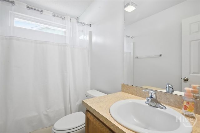 115 S Circle Drive, Savannah, GA 31405