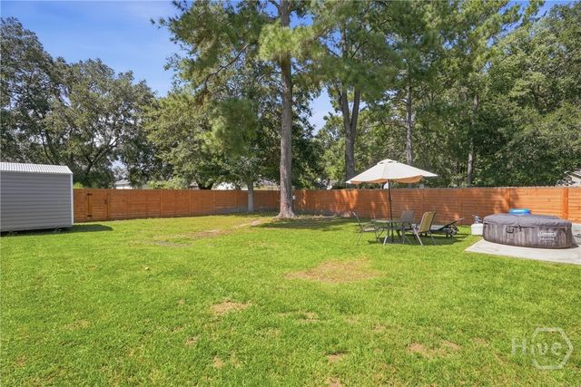 115 S Circle Drive, Savannah, GA 31405