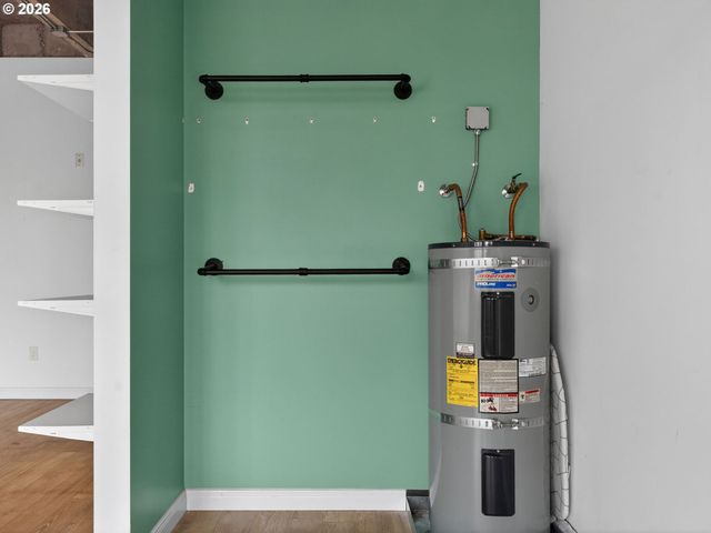 900 Ne 81ST Ave 314, Portland, OR 97213