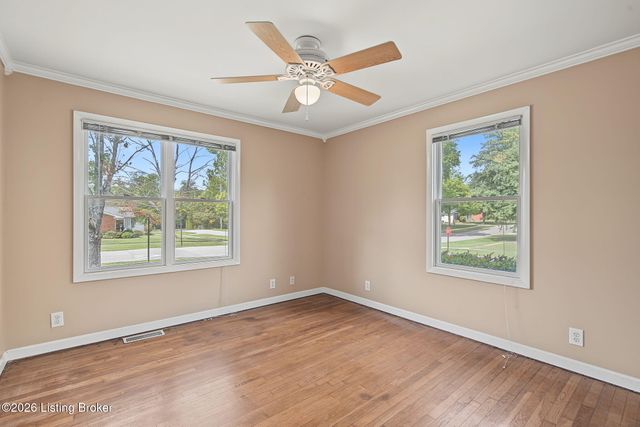 501 Westwood Dr, Louisville, KY 40243