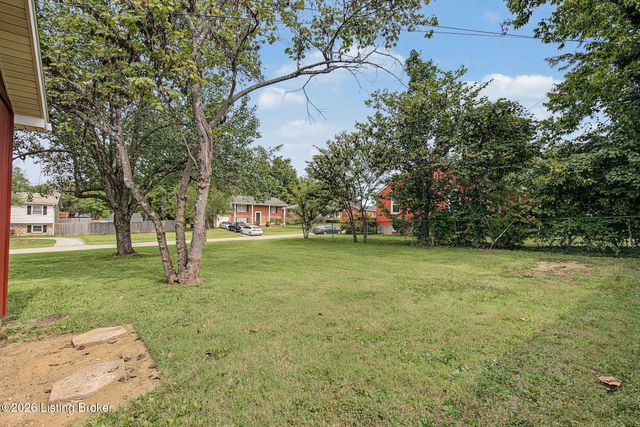501 Westwood Dr, Louisville, KY 40243