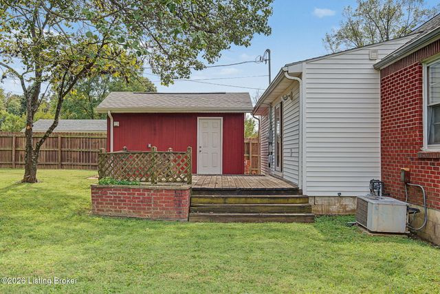 501 Westwood Dr, Louisville, KY 40243