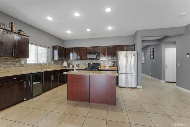 26833 Calico Court, Winchester, CA 92596