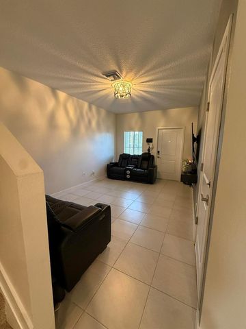 5012 Elderberry Street, Haverhill, FL 33415