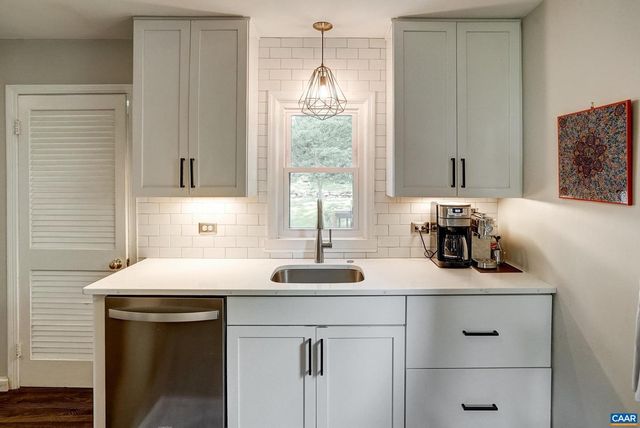 1014 SHERIDAN AVE, Charlottesville, VA 22901