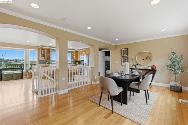 147 Acacia Way, Vallejo, CA 94591