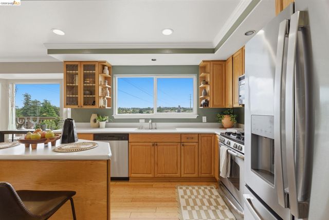 147 Acacia Way, Vallejo, CA 94591