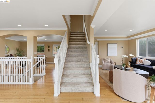 147 Acacia Way, Vallejo, CA 94591