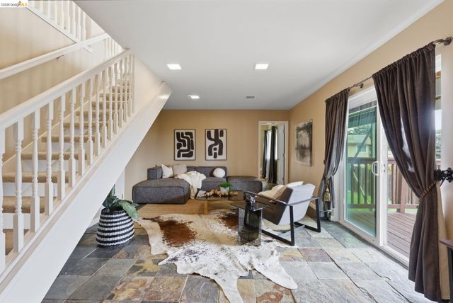 147 Acacia Way, Vallejo, CA 94591