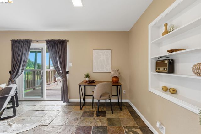 147 Acacia Way, Vallejo, CA 94591