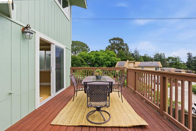 147 Acacia Way, Vallejo, CA 94591