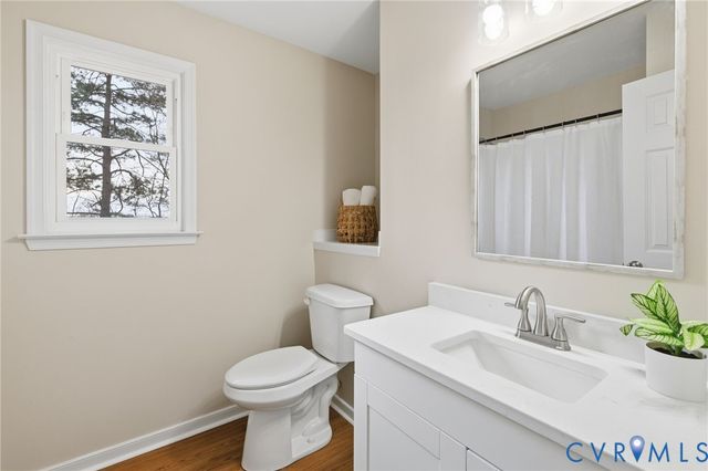 701 Redington Ct, North Chesterfield, VA 23235