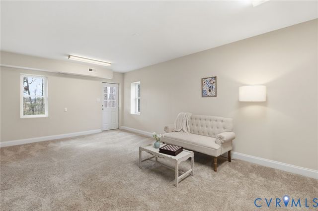 701 Redington Ct, North Chesterfield, VA 23235