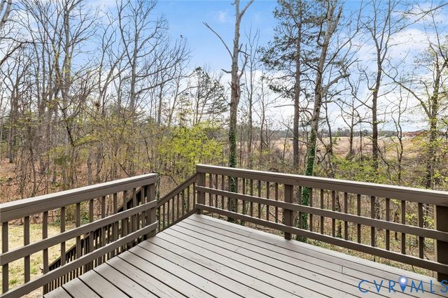 701 Redington Ct, North Chesterfield, VA 23235