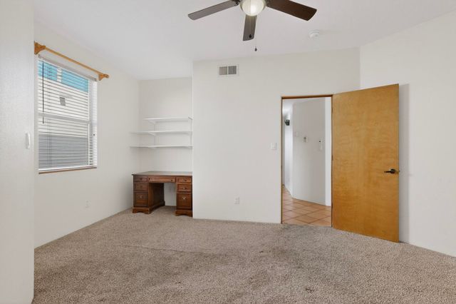 9623 Vista Casitas Drive NW, Albuquerque, NM 87114