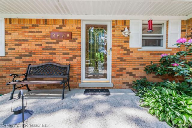 8638 Stone Road, Clay, MI 48001