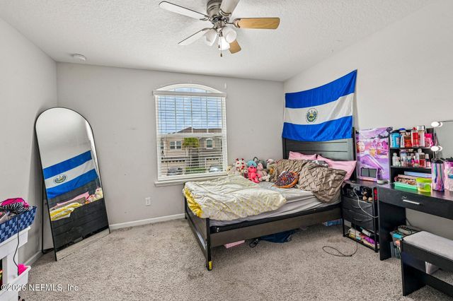 576 RICHMOND Drive, St. Johns, FL 32259