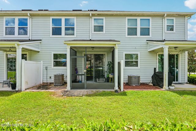 576 RICHMOND Drive, St. Johns, FL 32259