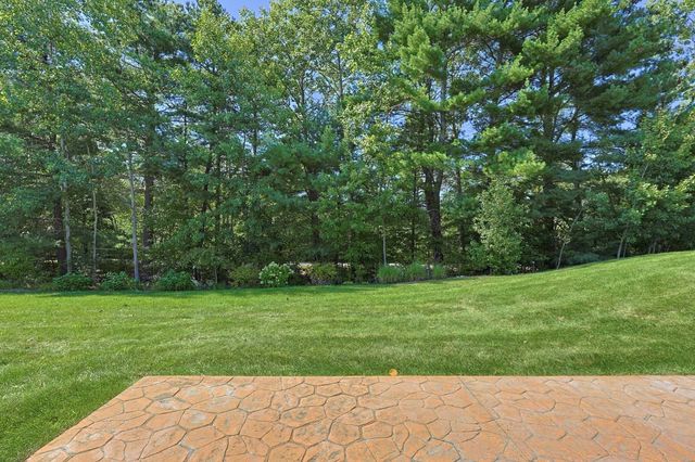 17 Hartland Way 17, Acton, MA 01720