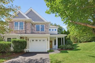 17 Hartland Way 17, Acton, MA 01720