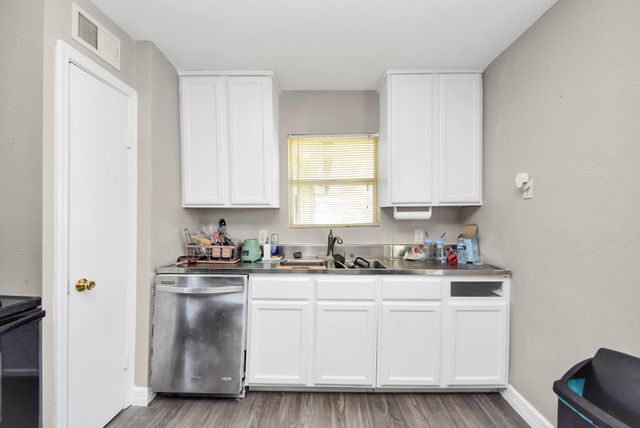 817 Church Street, Crosby, TX 77532