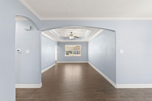 2106 22nd Avenue N, Texas City, TX 77590