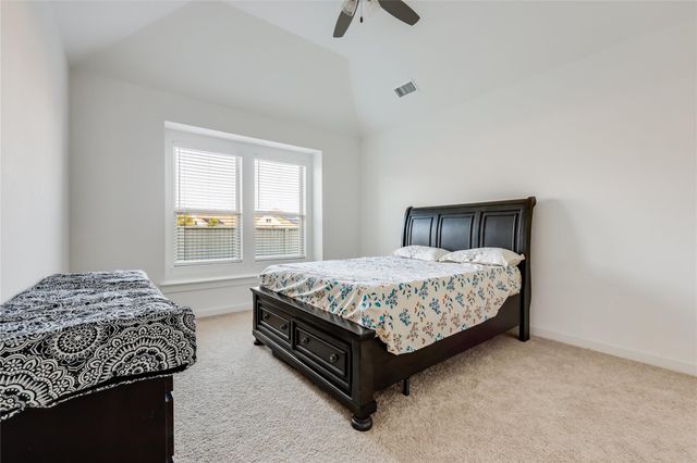 100 Rangel DR, Liberty Hill, TX 78642