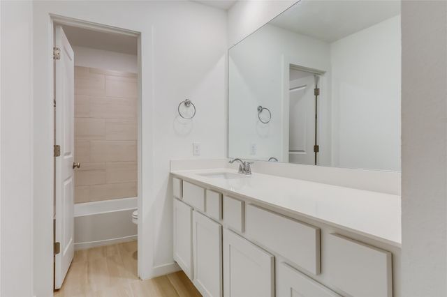 100 Rangel DR, Liberty Hill, TX 78642