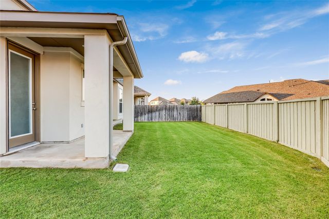 100 Rangel DR, Liberty Hill, TX 78642