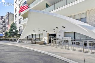 370 Ocean Parkway # 8H, New York City, NY 11218