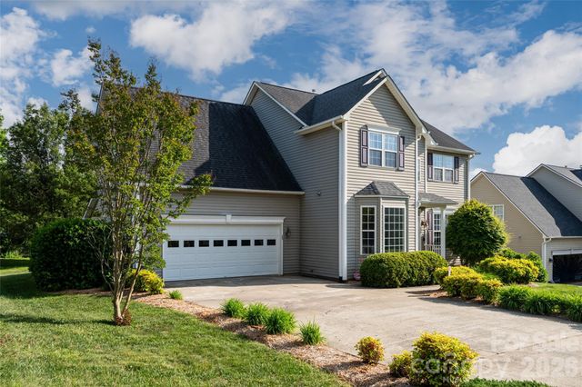 48 Brownstone Court, Fletcher, NC 28732