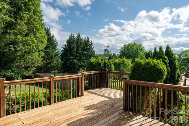 48 Brownstone Court, Fletcher, NC 28732