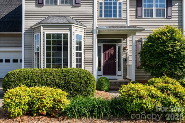 48 Brownstone Court, Fletcher, NC 28732