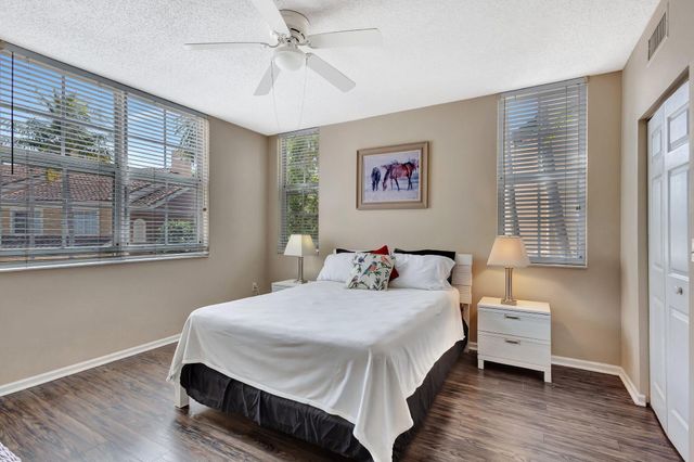 11760 Saint Andrews Place 204, Wellington, FL 33414