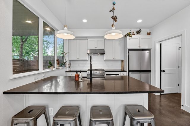 2901 Castro ST 2, Austin, TX 78702