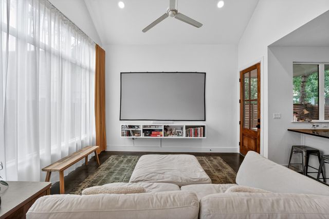 2901 Castro ST 2, Austin, TX 78702