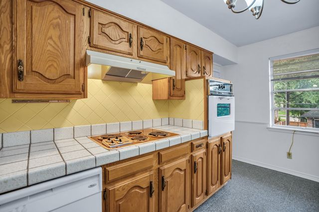 6345 Bandera Avenue, Dallas, TX 75225