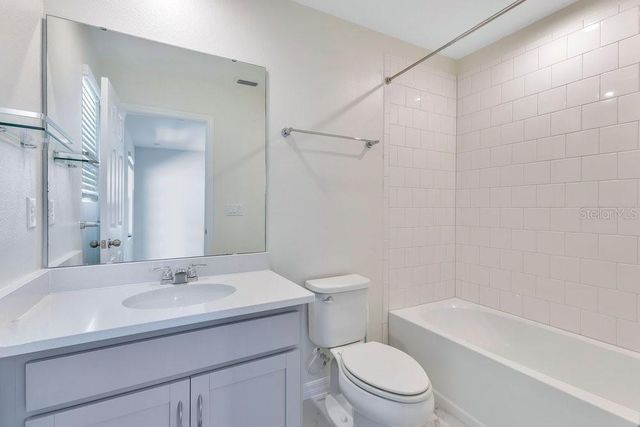 9406 LAUNCH POINT ROAD, Orlando, FL 32832