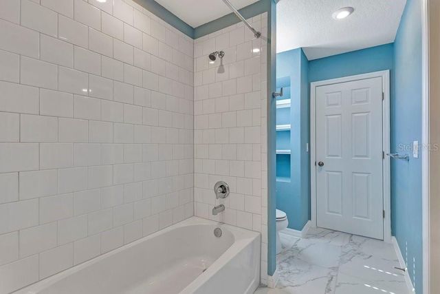 9406 LAUNCH POINT ROAD, Orlando, FL 32832