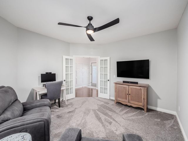 900 Essex Loop, Marysville, OH 43040