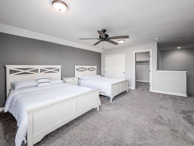 900 Essex Loop, Marysville, OH 43040