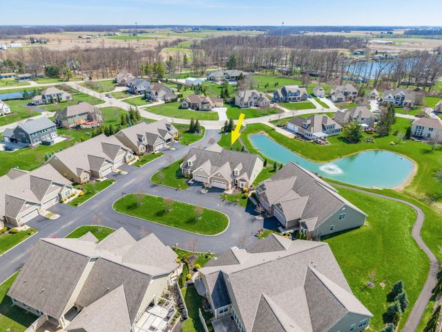 900 Essex Loop, Marysville, OH 43040