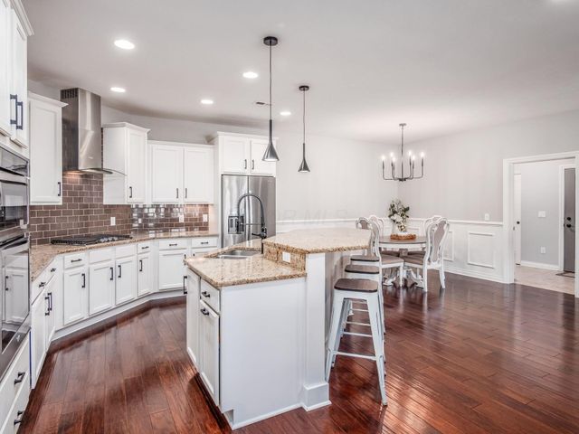 900 Essex Loop, Marysville, OH 43040