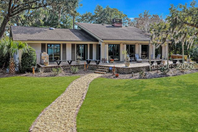 21 Calibogue Cay Road N, Hilton Head Island, SC 29928
